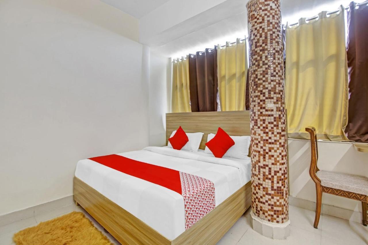 Oyo Flagship 80772 Hotel The Grand Rdc Ghaziabad Dış mekan fotoğraf