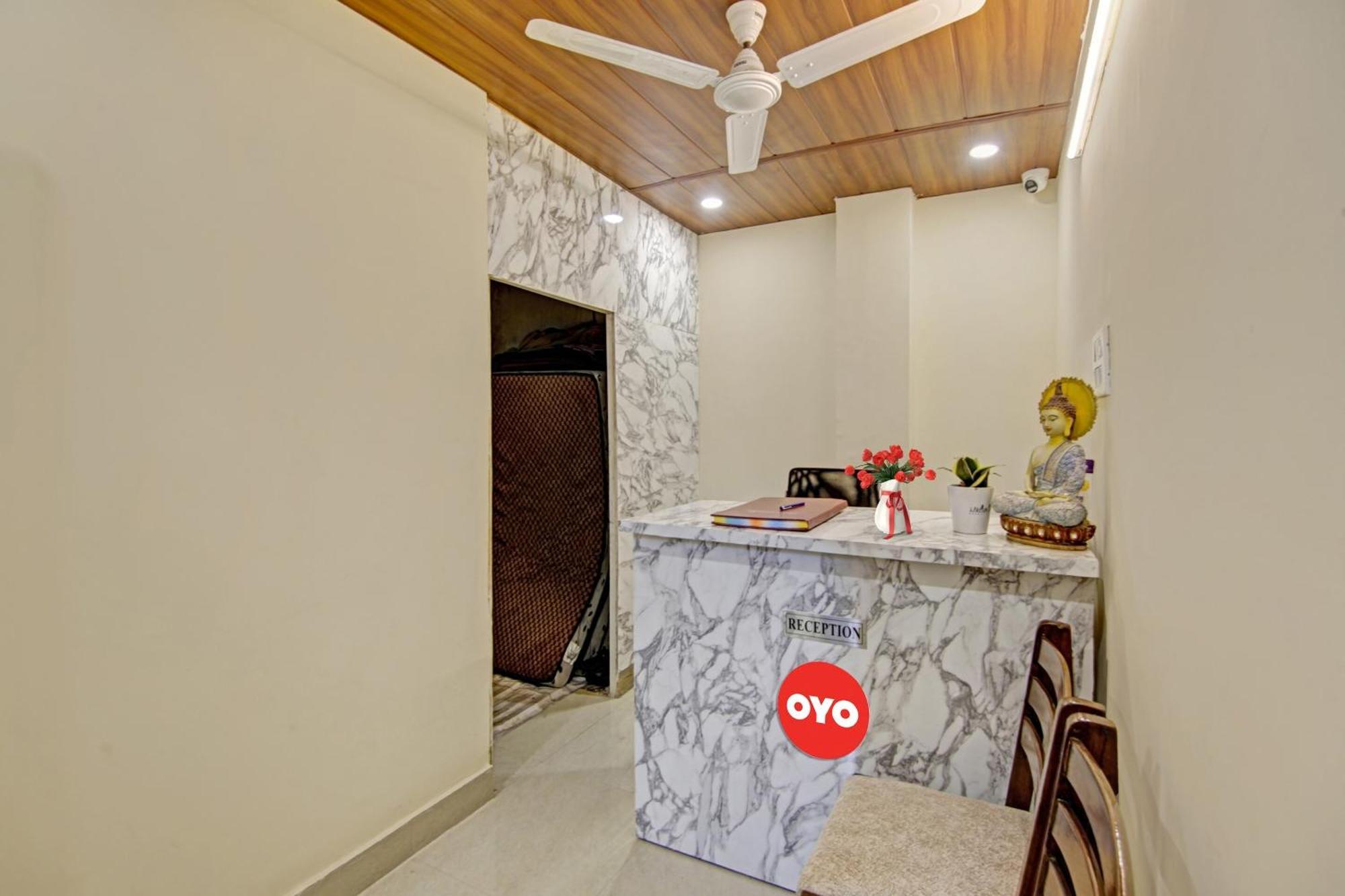 Oyo Flagship 80772 Hotel The Grand Rdc Ghaziabad Dış mekan fotoğraf